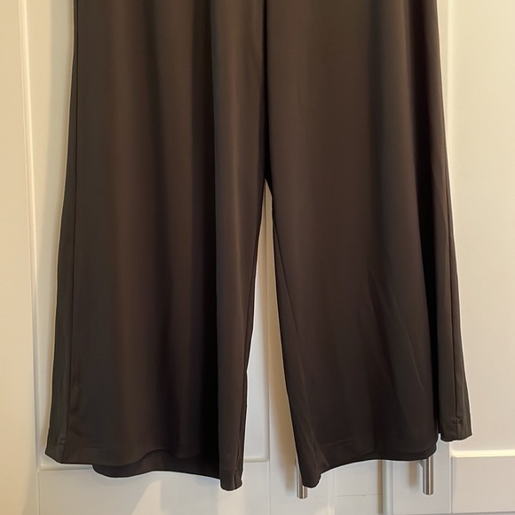 BOB MACKIE PULL ON KNIT GAUCHO PANTS SIZE XS - Picture 9 of 15